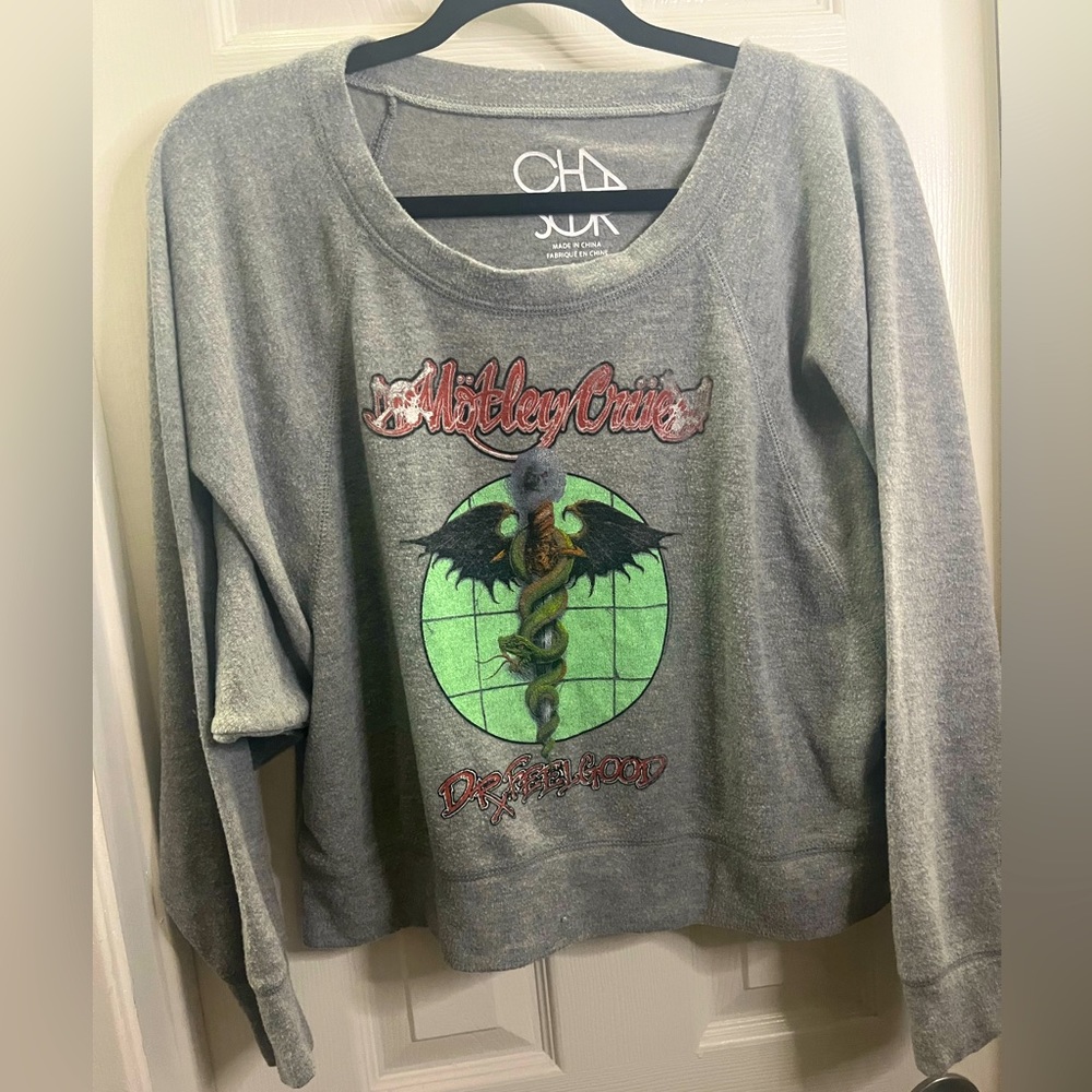 Chaser - Motely Crue Dr. Feelgood Gray Sweatshirt